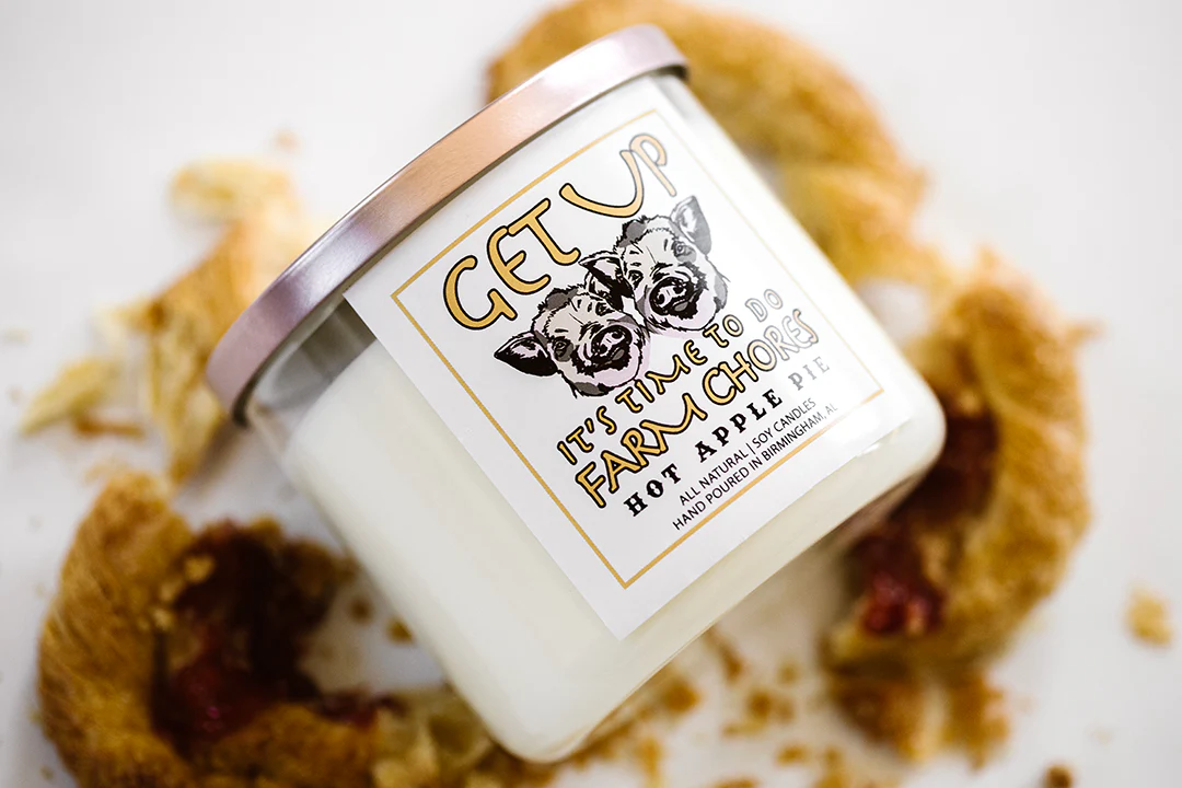 Farm Chores Collection: Hot Apple Pie Candle - Image 3
