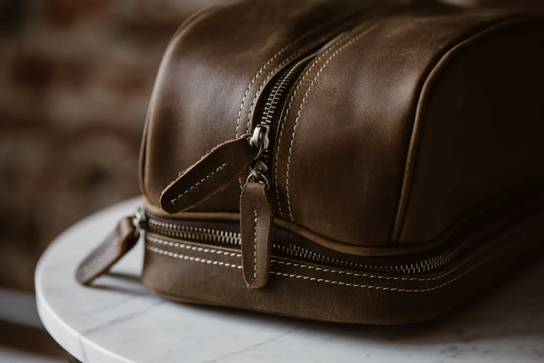 Leather Toiletry Bag - Image 7