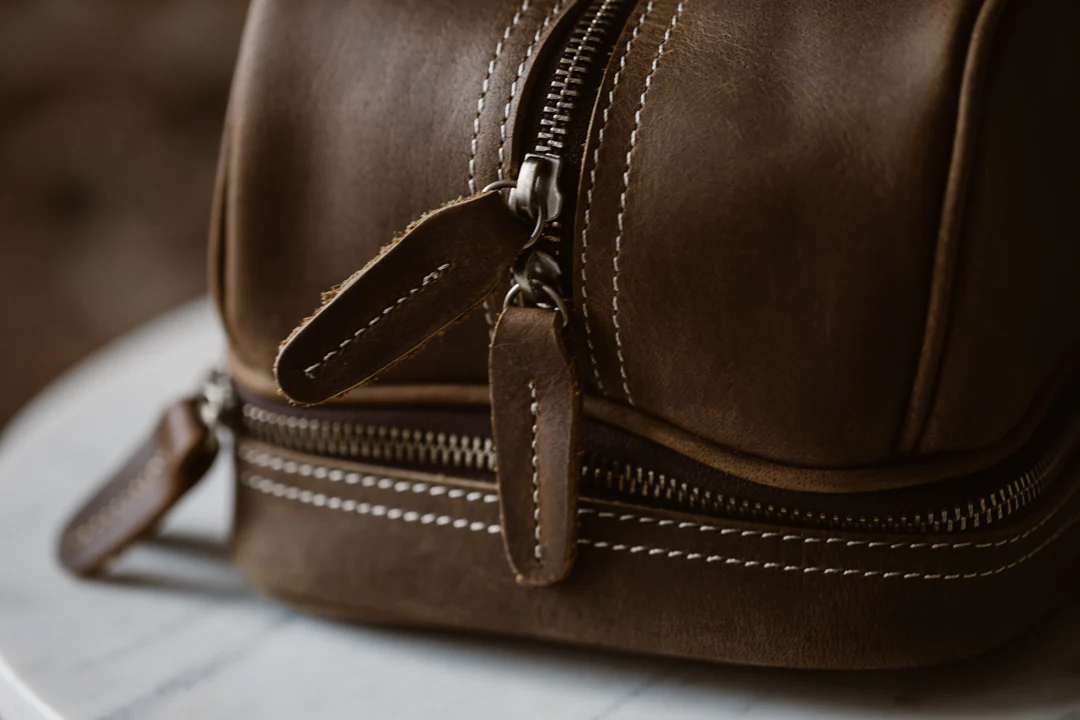 Leather Toiletry Bag - Image 8