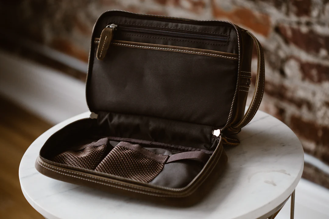 Leather Toiletry Bag - Image 9