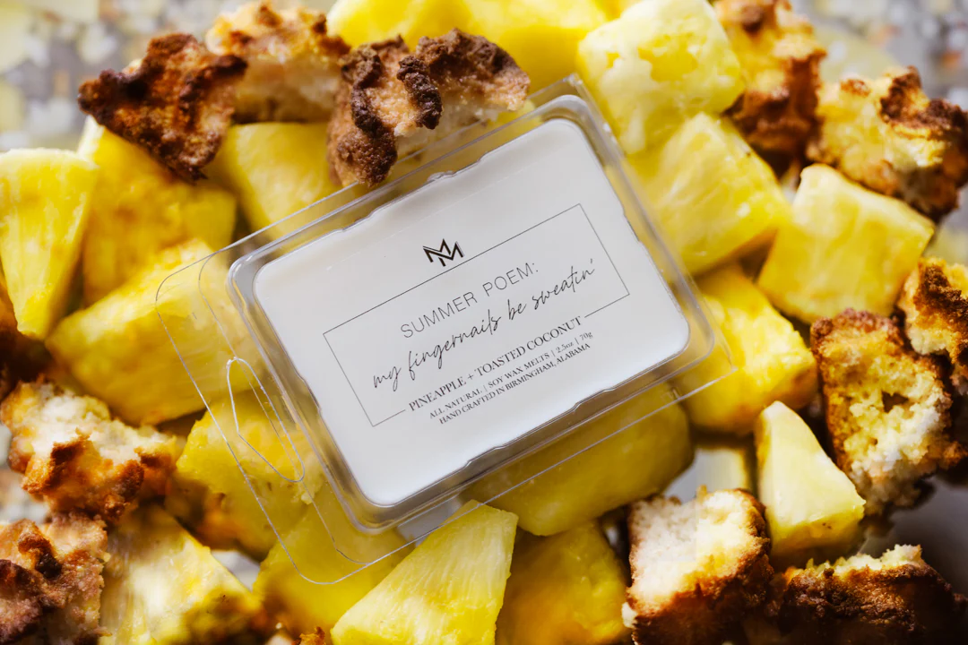 Pineapple + Toasted Coconut Candle - Image 5